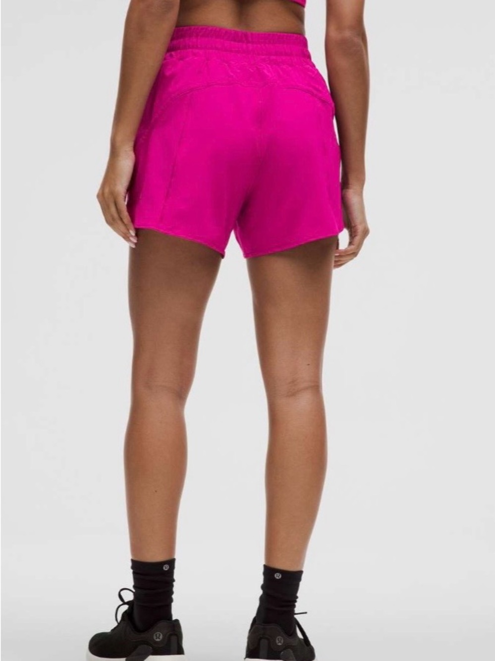 Lululemon track the high rise short size 6